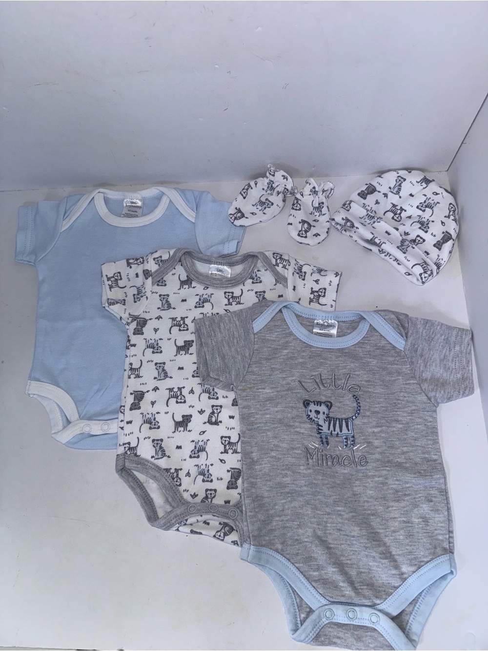 Little Beginnings size 0-3 months Gray & blue 5 piece bundle